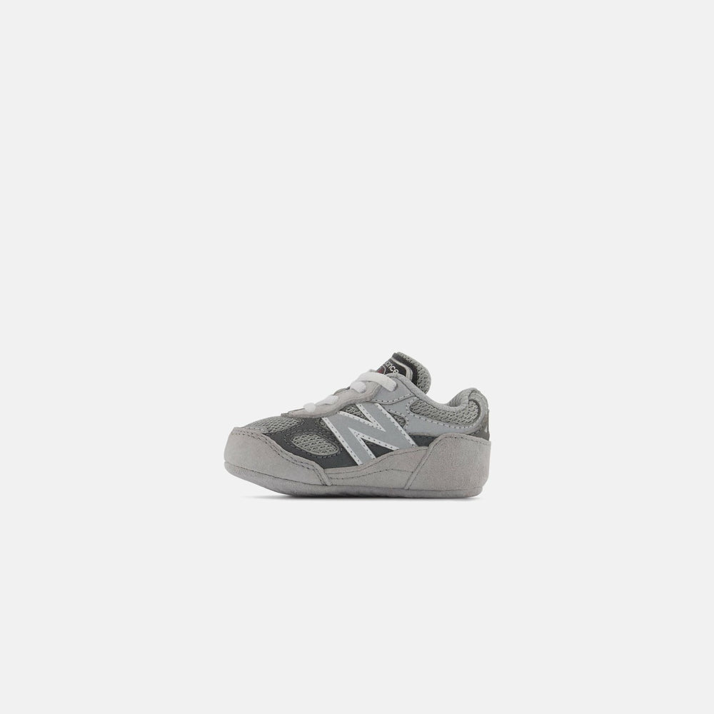 New Balance Crib Made in US 990v6 - Grey | Kith Grey