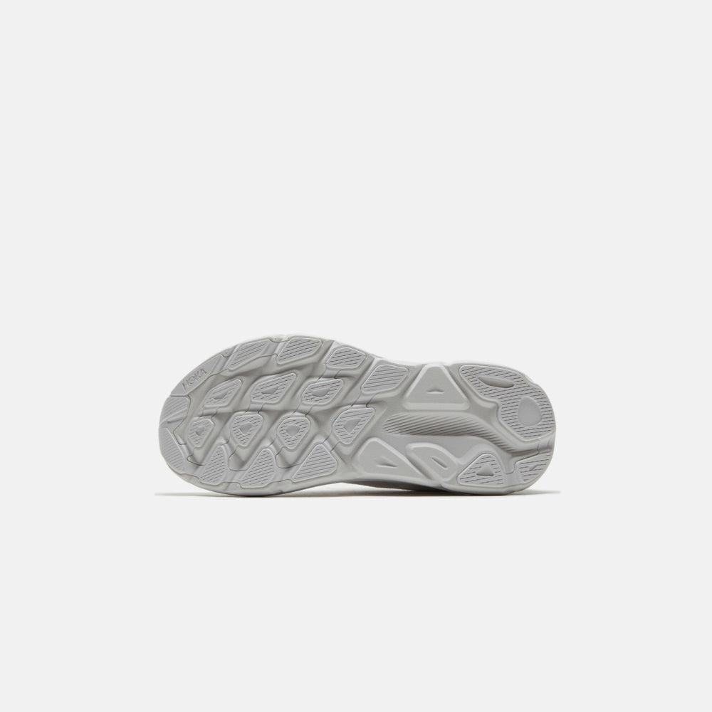 HOKA WMNS Clifton 9 - White | Kith White