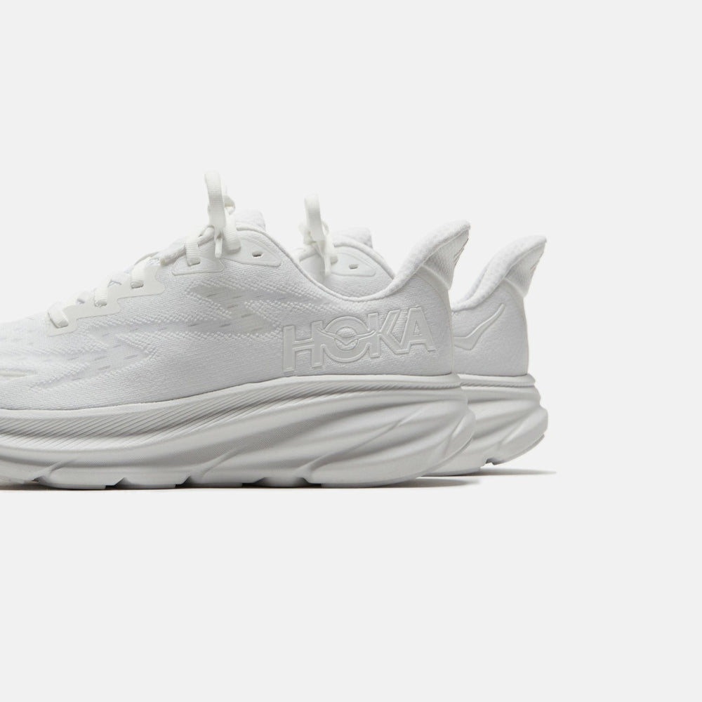 HOKA Clifton 9 - White | Kith White