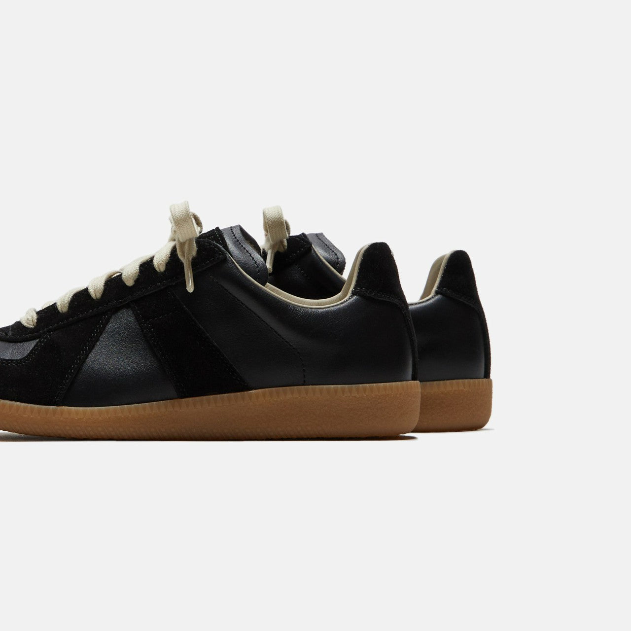 Maison Margiela WMNS Replica Sneakers - Black | Kith Black