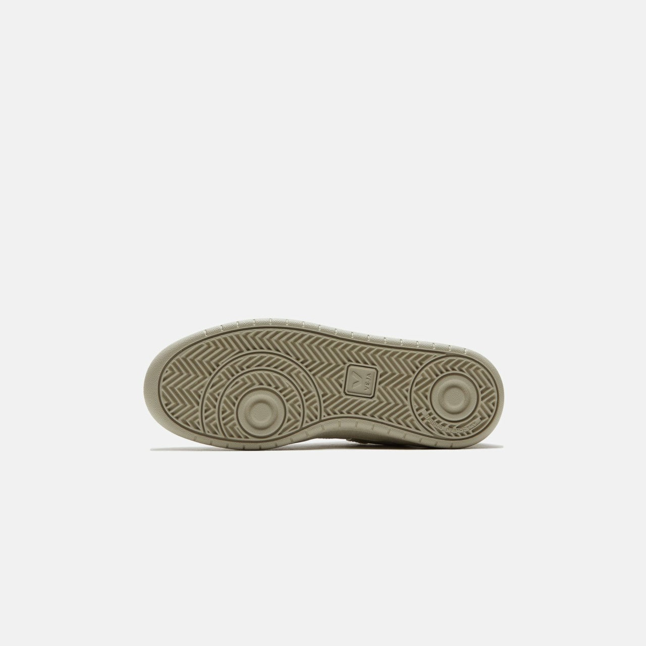 Veja V-15 Bastille - Extra-White / Pierre Sahara | Kith Extra-White / Pierre Sahara