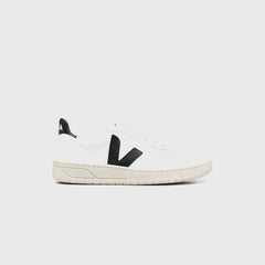 Veja WMNS V-10 Extra White / Black | Kith