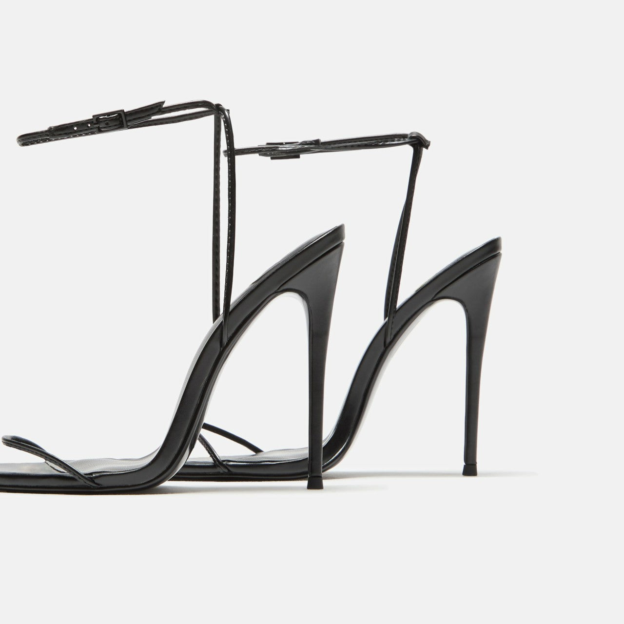 Femme LA The Andx Sandal - Nero | Kith Nero