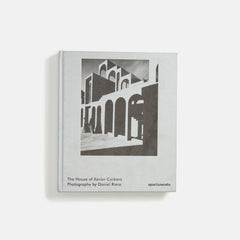 Apartamento The House of Xavier Corbero | Kith