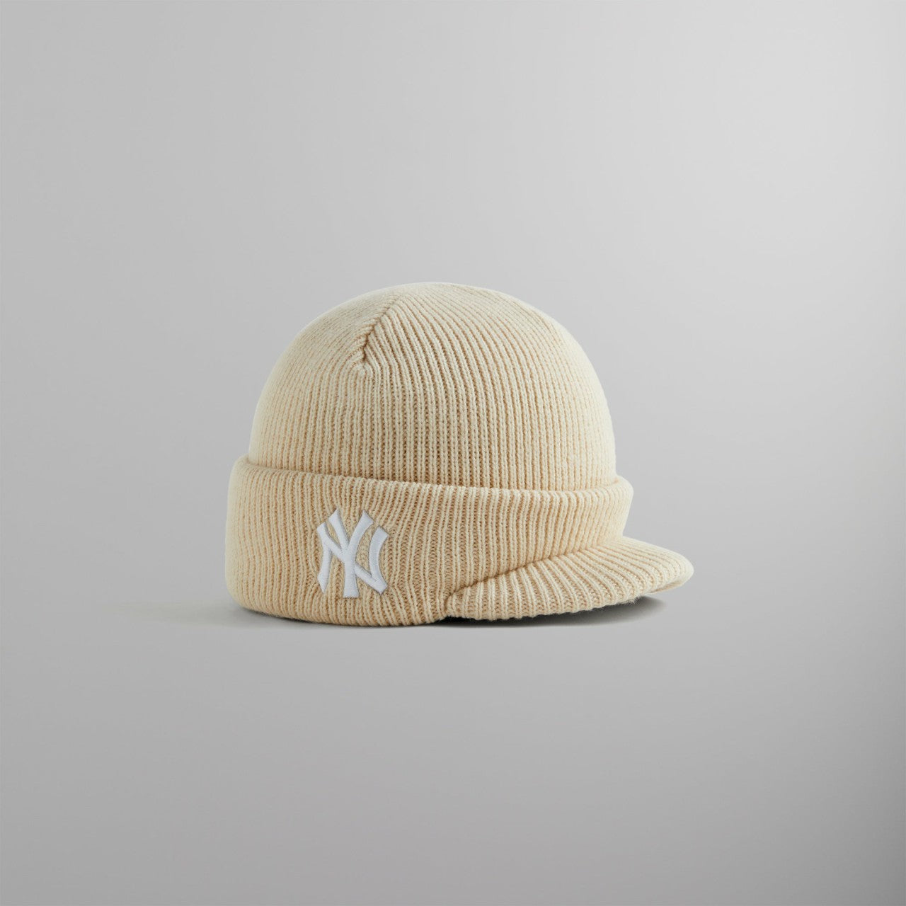 Kith for the New York Yankees Visor Beanie - Sandrift | Kith Sandrift