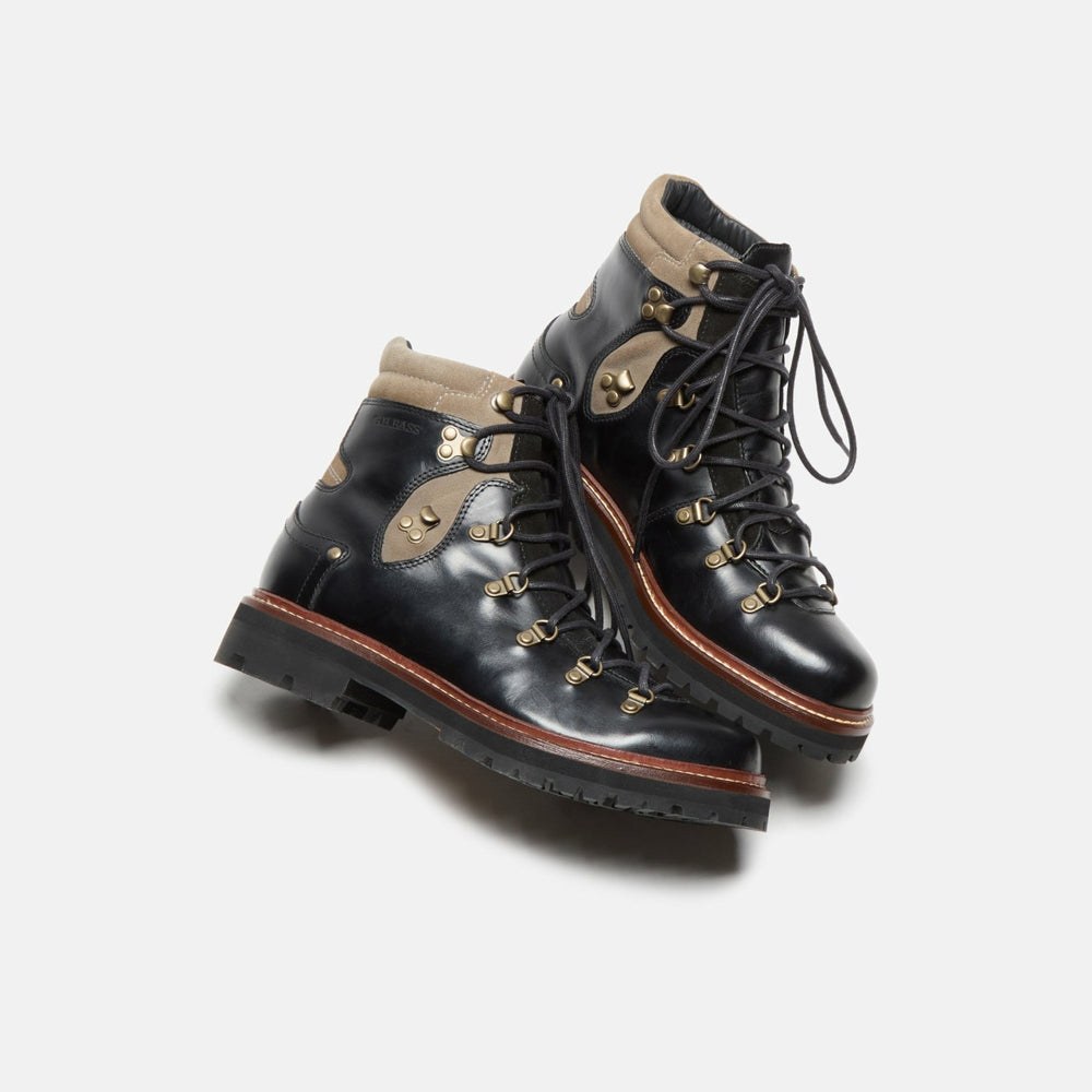 G.H. Bass Alpine Hiker - Black | Kith Black