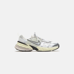 Nike V2K Run - Summit White / Metallic Silver | Kith Summit White / Metallic Silver