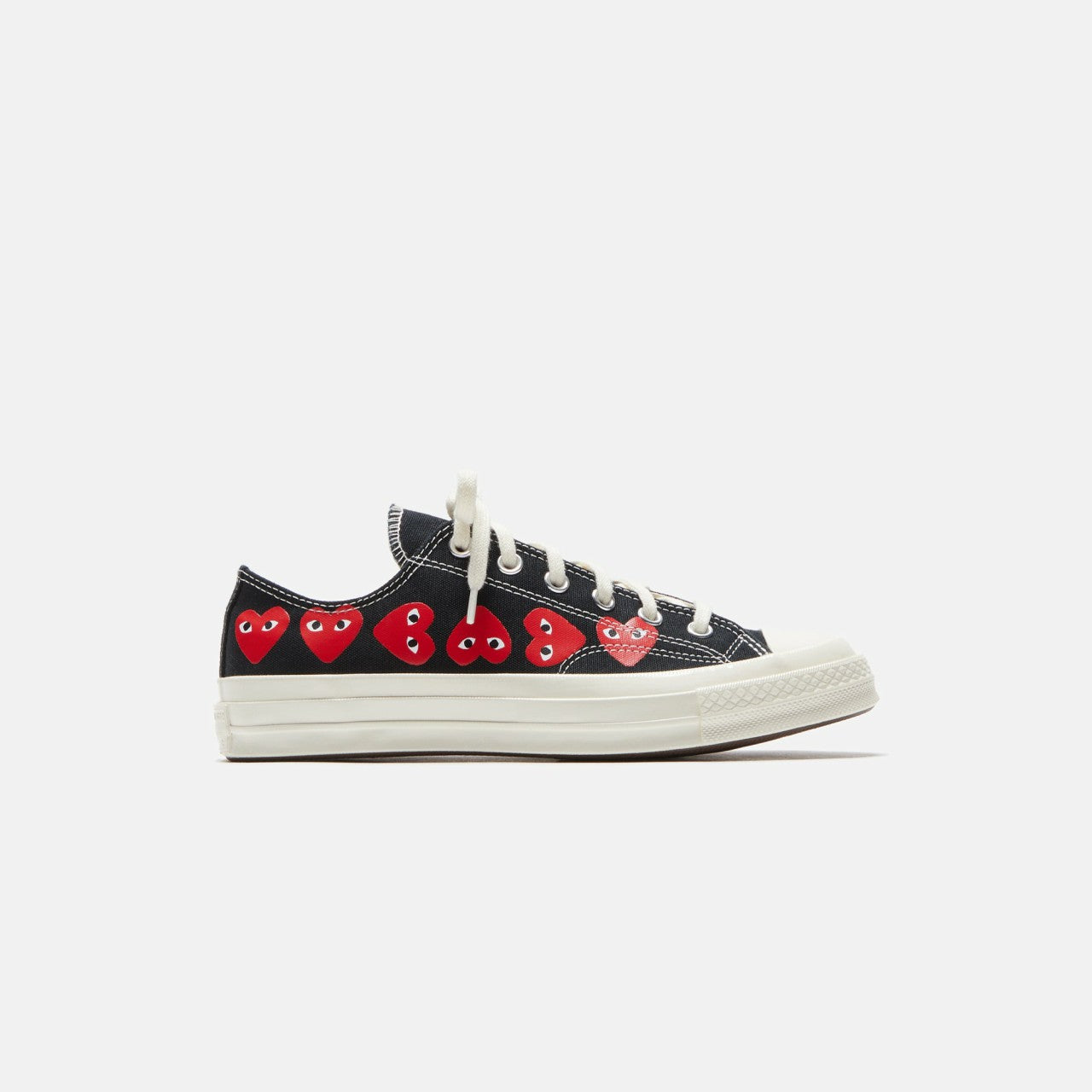 Comme Des Garçons Play x Converse Multi Heart Low Top - Black / Red | Kith Black / Red