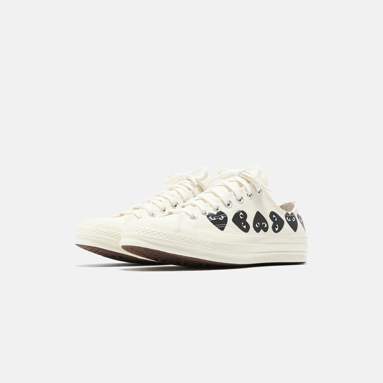 Comme Des Garçons Play x Converse Multi Heart Low Top - Beige / Black | Kith Beige / Black