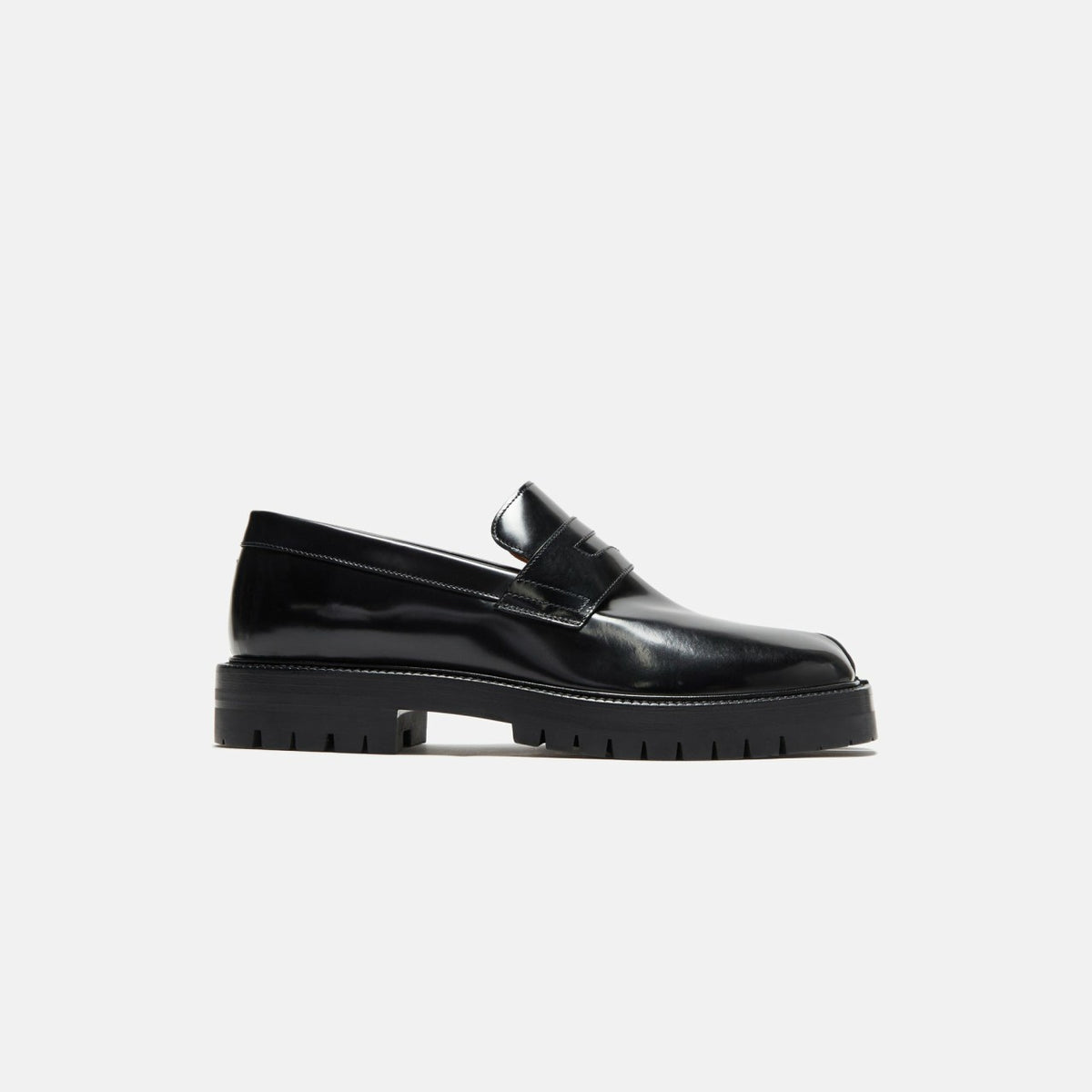 Maison Margiela Tabi County Loafer - Black | Kith Black