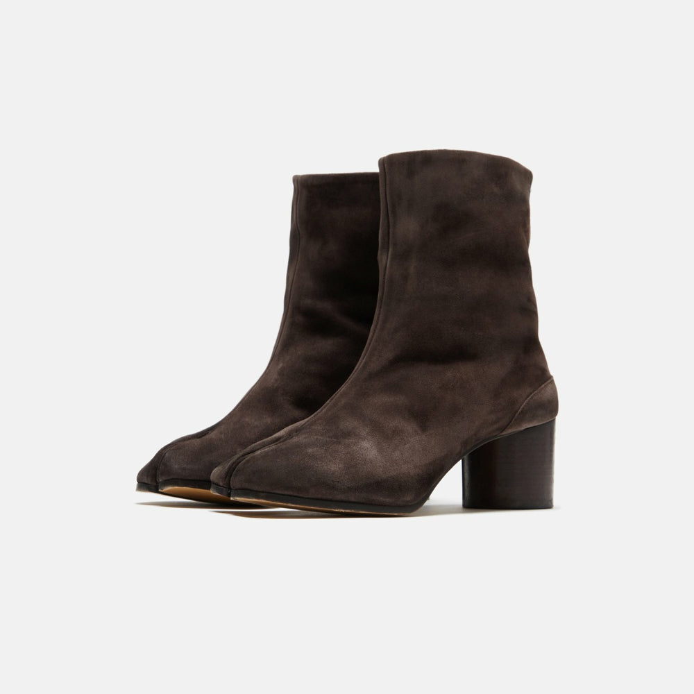 Maison Margiela WMNS Tabi Ankle Boots H60 - Dark Brown Suede | Kith Dark Brown Suede