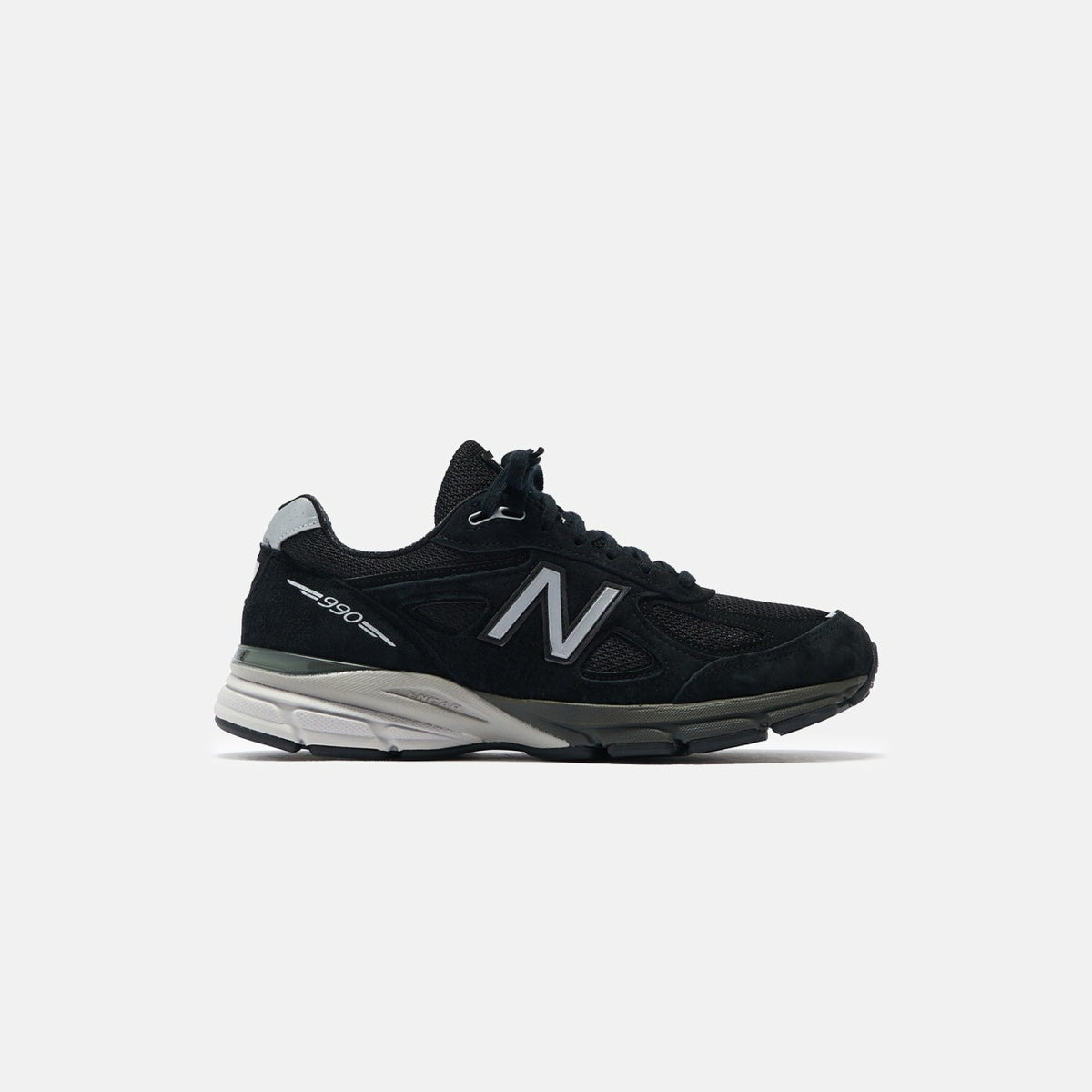 New Balance Made in USA 990v4 - Black | Kith Black