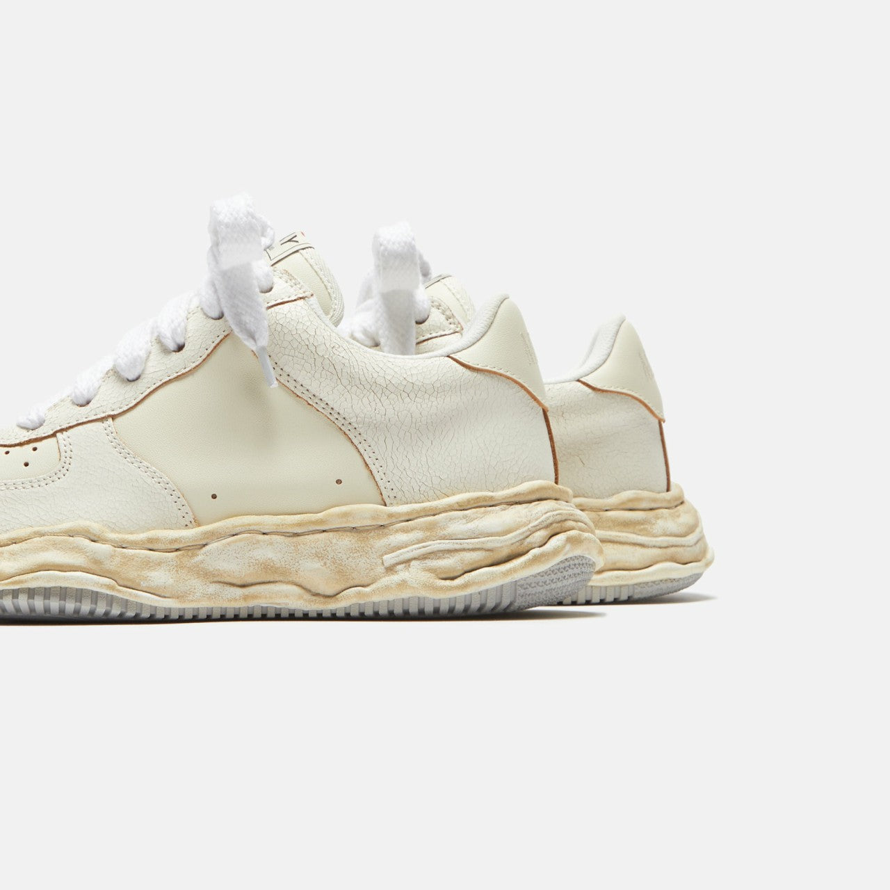 Mihara Yasuhiro Wayne - Cracking Leather / White | Kith Cracking Leather / White