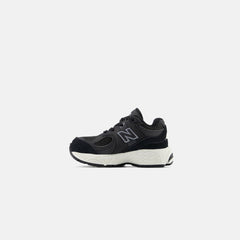 New Balance TD 2002R - Black | Kith Black