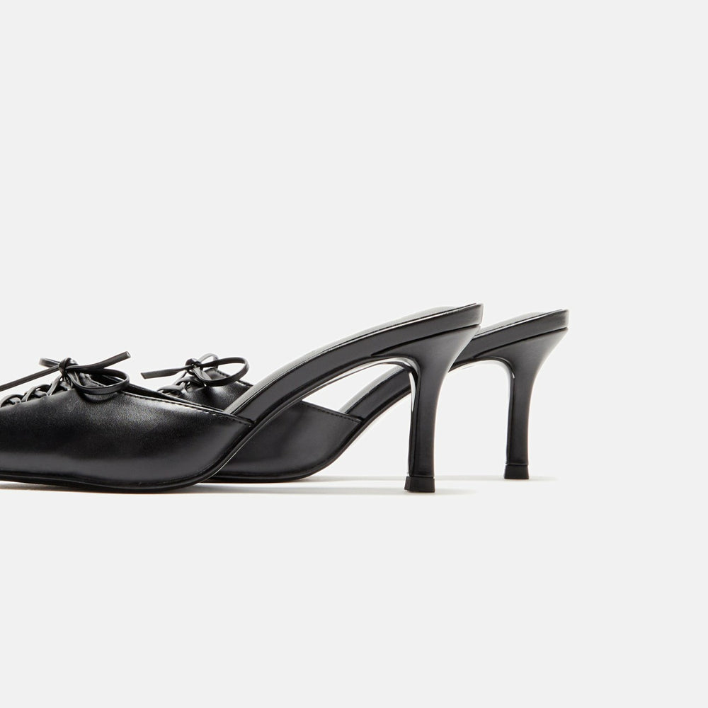 Femme LA Louis Slipper - Black | Kith Black