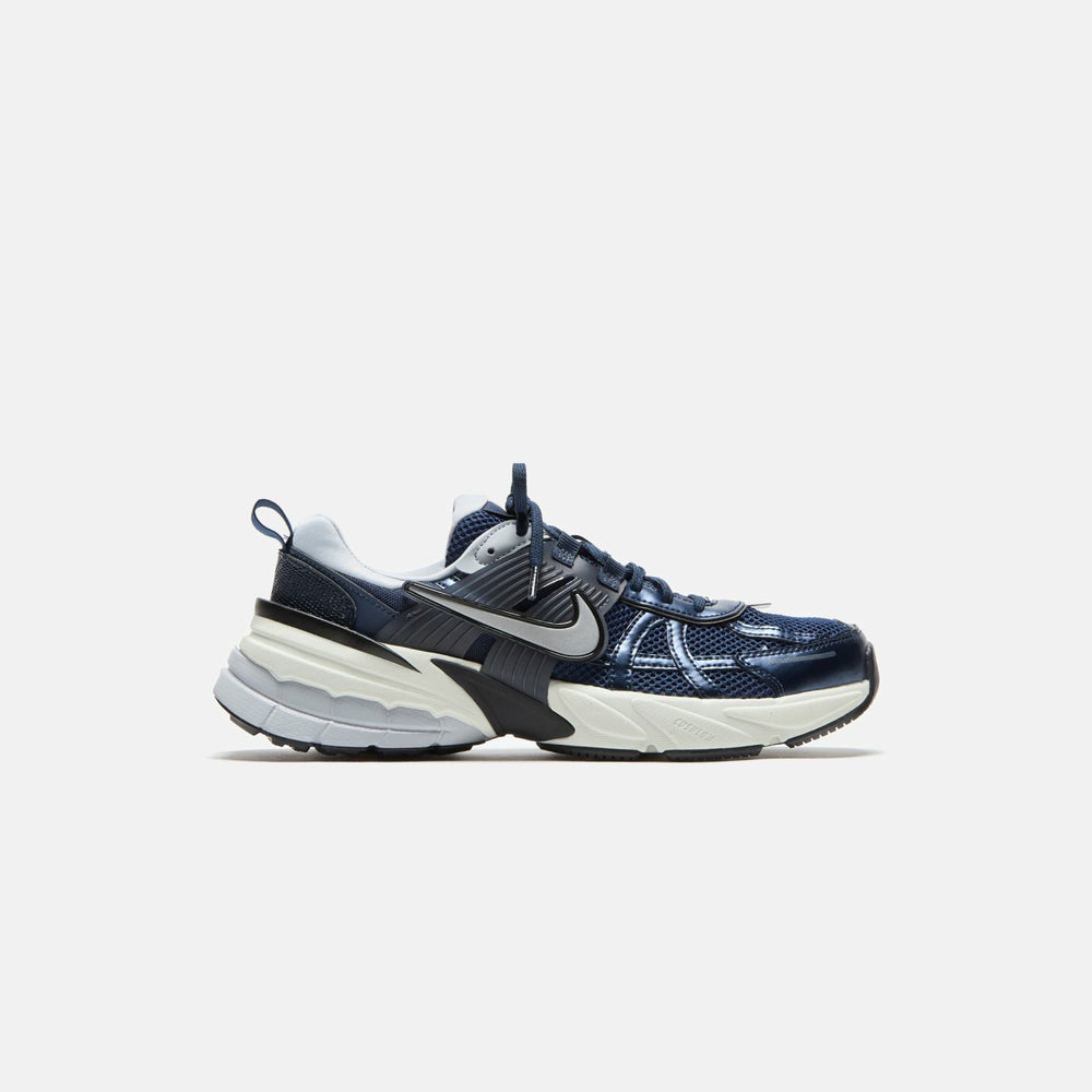 Nike V2K Run - Obsidian / Obsidian / Thunder Blue / Wolf | Kith Obsidian / Obsidian / Thunder Blue / Wolf