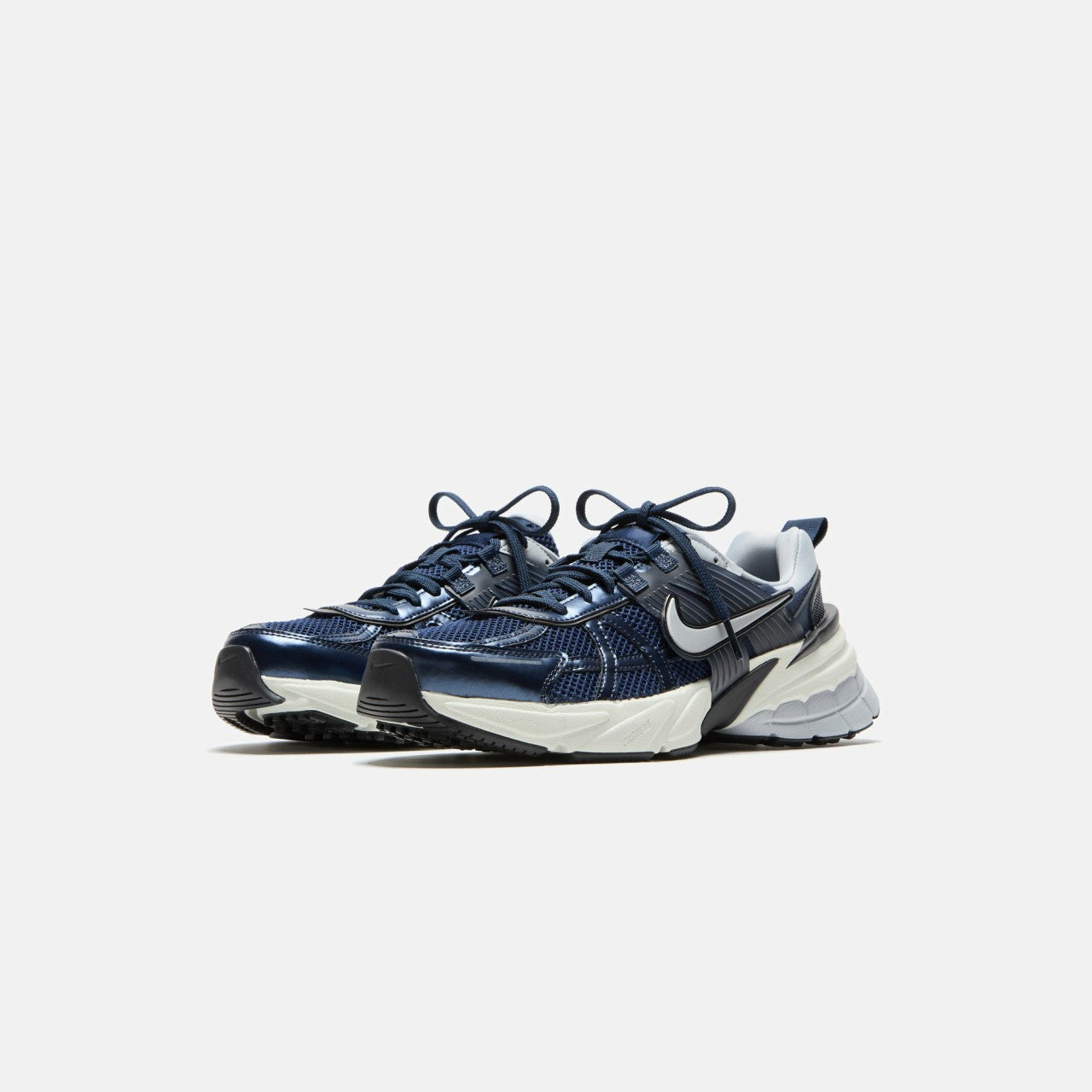 Nike V2K Run - Obsidian / Obsidian / Thunder Blue / Wolf | Kith Obsidian / Obsidian / Thunder Blue / Wolf