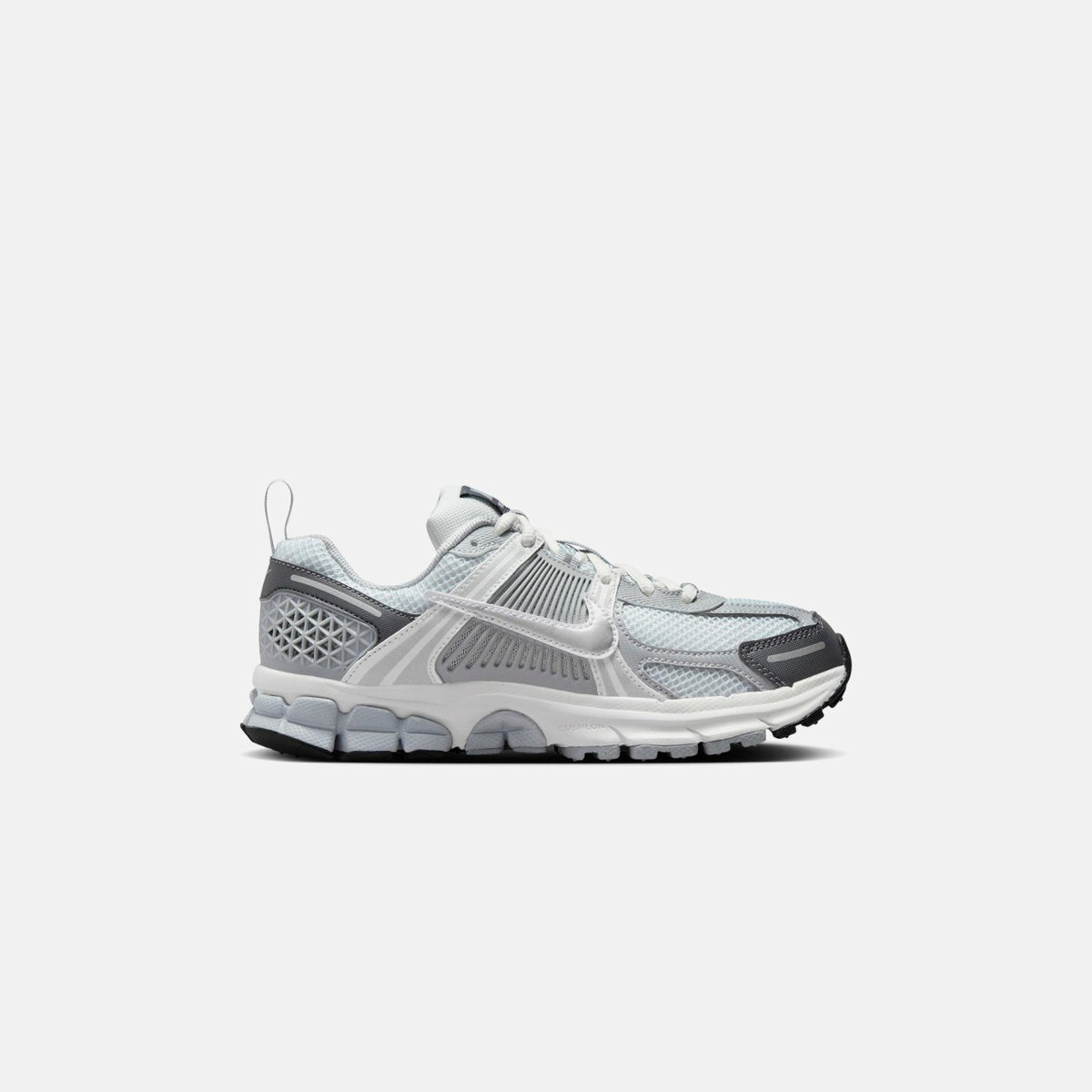 Nike GS Zoom Vomero 5 - Pure Platinum / Metallic Silver / Summit White | Kith Pure Platinum / Metallic Silver / Summit White / Dark Grey