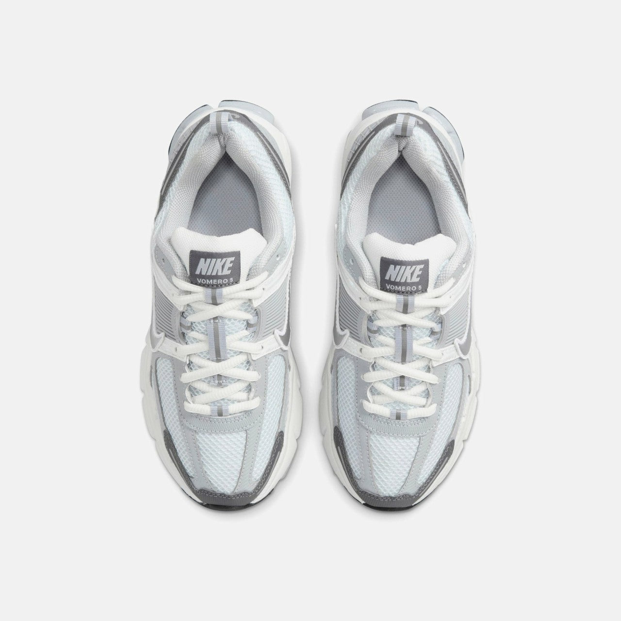 Nike GS Zoom Vomero 5 - Pure Platinum / Metallic Silver / Summit White | Kith Pure Platinum / Metallic Silver / Summit White / Dark Grey