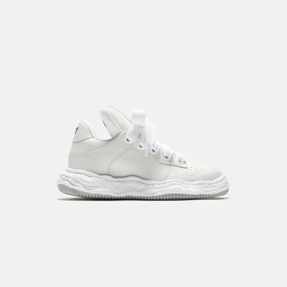 Mihara Yasuhiro Wayne OG Sole Low Top Sneaker - White | Kith White