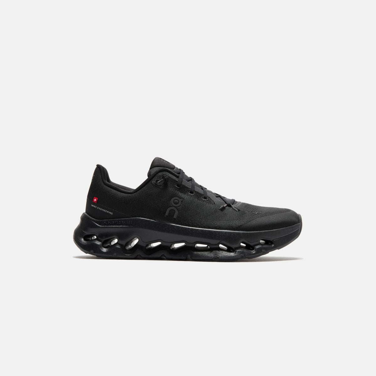 On Running WMNS Cloudtilt - Eclipse / Black | Kith Eclipse / Black