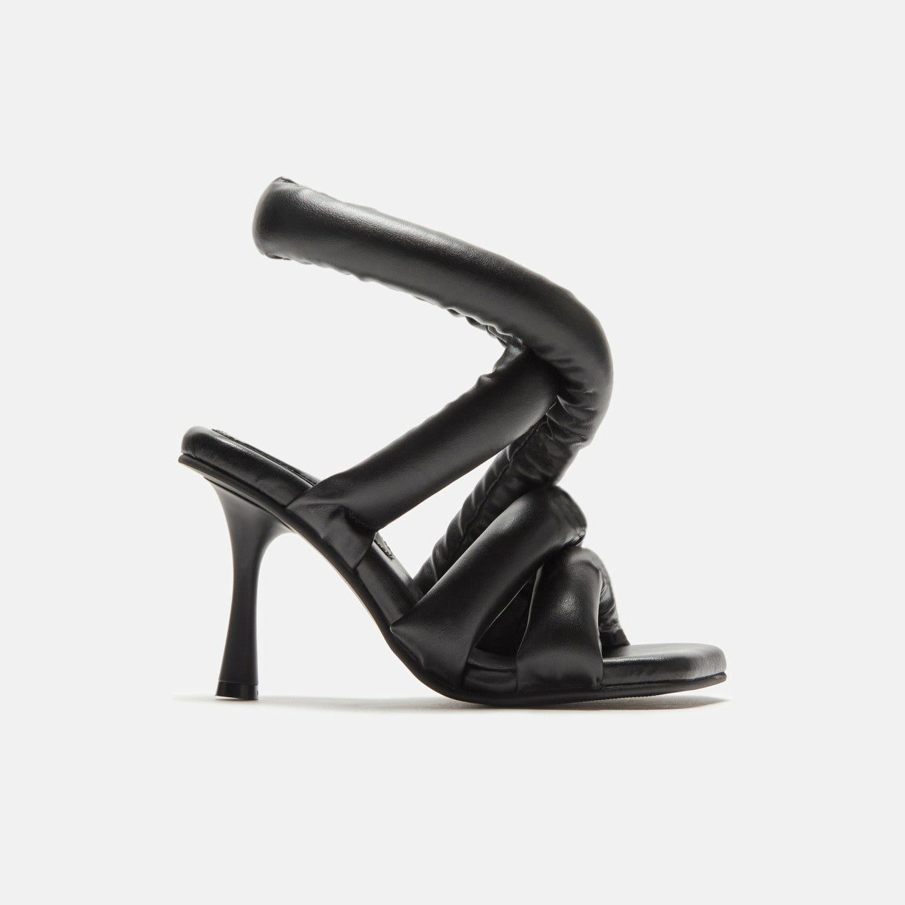 Yume Yume Circular Heel - Black | Kith Black