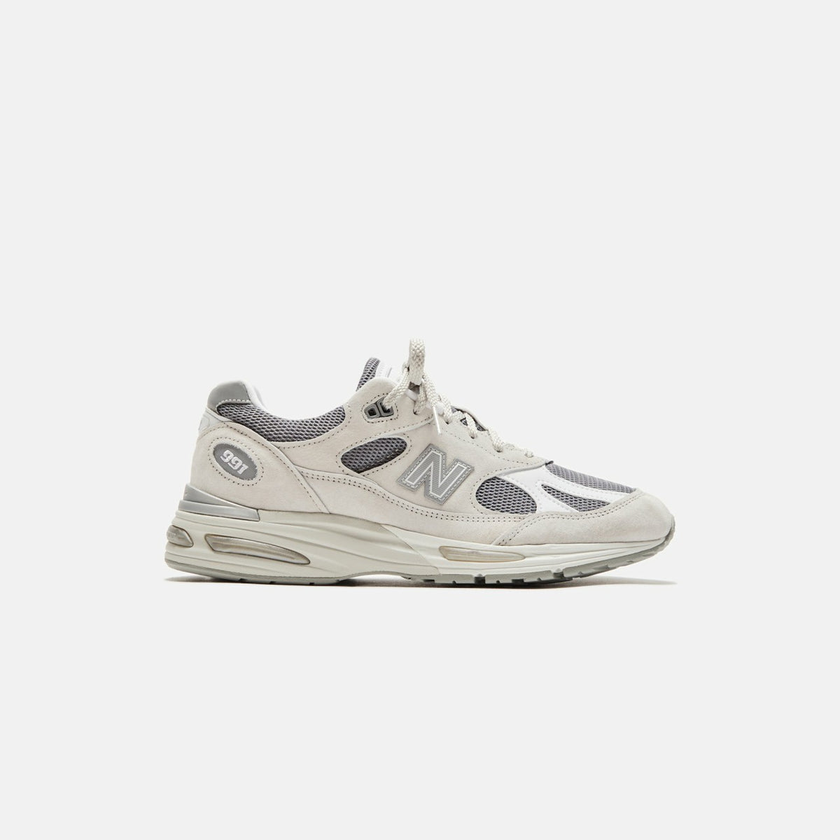 New Balance Made in UK 991v2 - Nimbus Cloud | Kith Nimbus Cloud