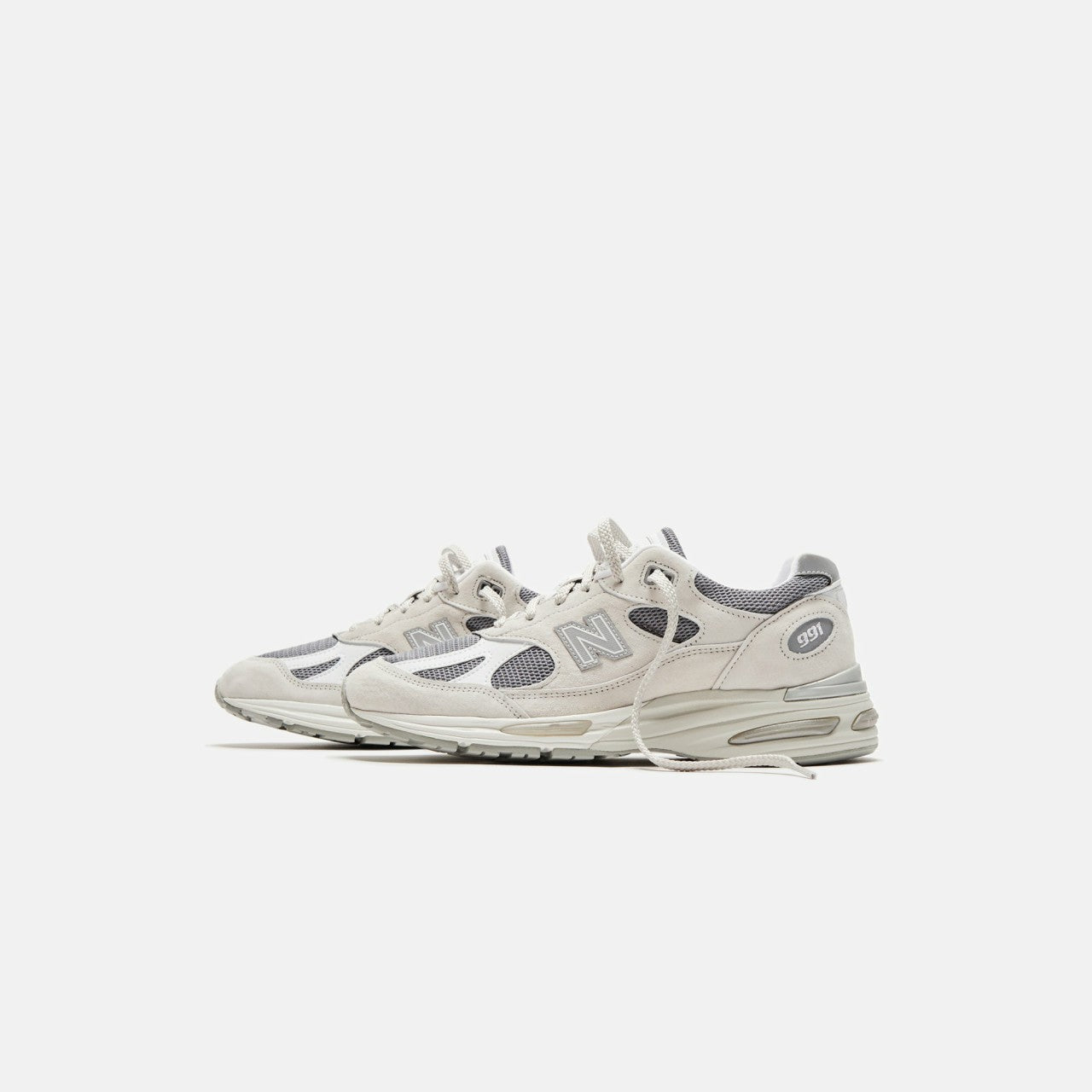 New Balance Made in UK 991v2 - Nimbus Cloud | Kith Nimbus Cloud