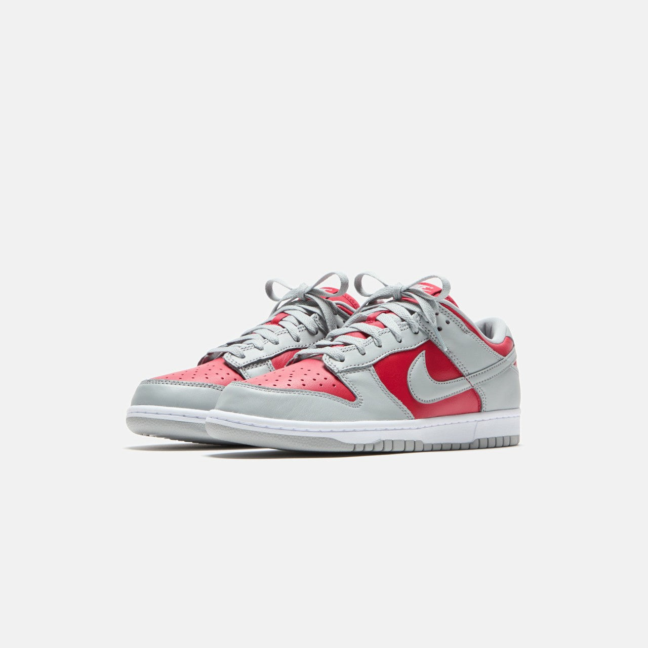 Nike Dunk Low - Varsity Red / Silver | Kith Varsity Red / Silver