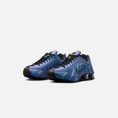 Nike Shox R4 - Black / Hot Punch | Kith Black / Hot Punch