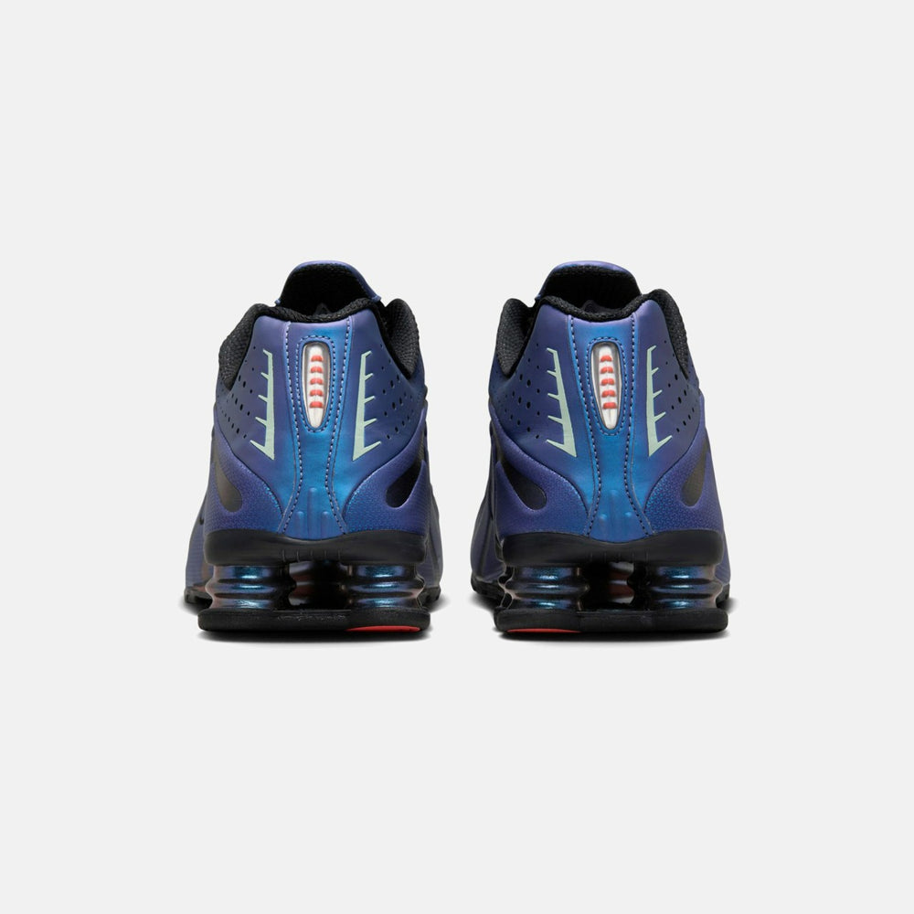 Nike Shox R4 - Black / Hot Punch | Kith Black / Hot Punch
