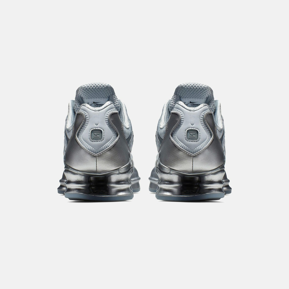 Nike WMNS Shox TL - Pure Platinum / Chrome | Kith Pure Platinum / Chrome
