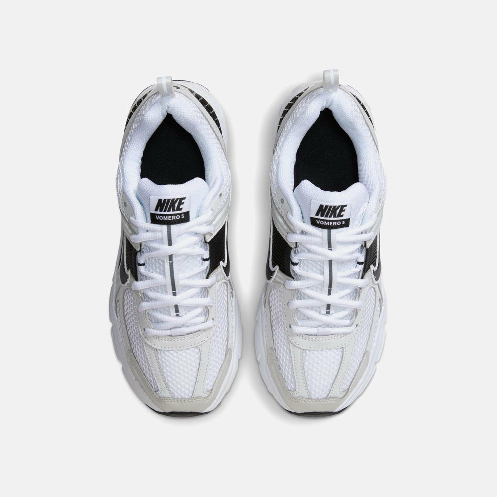 Nike GS Zoom Vomero 5 - White / Black / Platinum Tint / Metallic Plati | Kith White / Black / Platinum Tint / Metallic Platinum