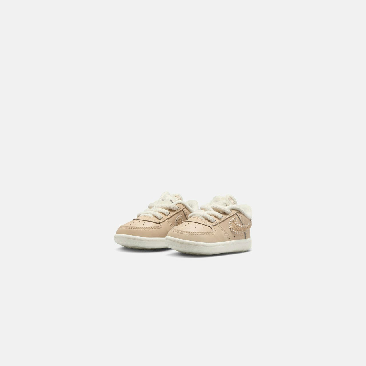 Nike GS Force 1 Se - Sand Drift / Sail / Dark Raisin / Pale Ivory | Kith Sand Drift / Sail / Dark Raisin / Pale Ivory