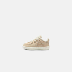 Nike GS Force 1 Se - Sand Drift / Sail / Dark Raisin / Pale Ivory | Kith Sand Drift / Sail / Dark Raisin / Pale Ivory