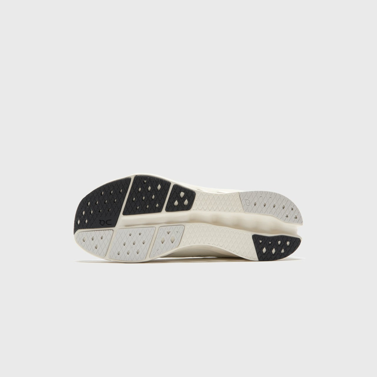 On Running WMNS Cloudsurfer 2 - Ivory | Kith Ivory