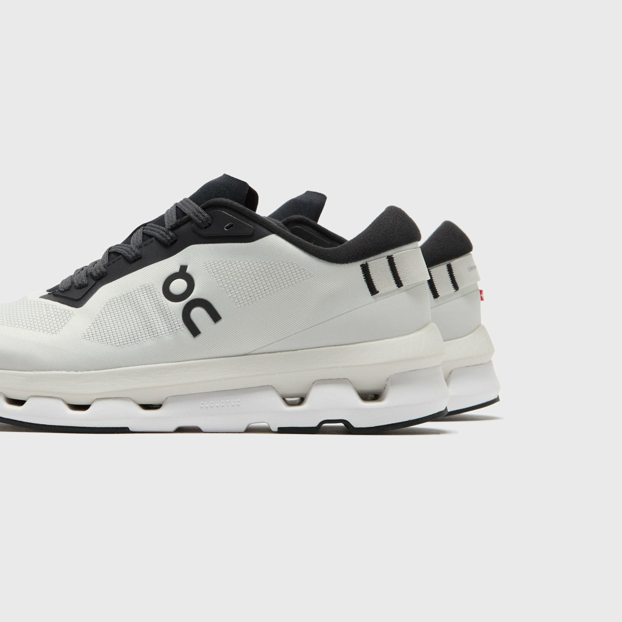 On Running Cloudzone - Ice / Black | Kith Ice / Black