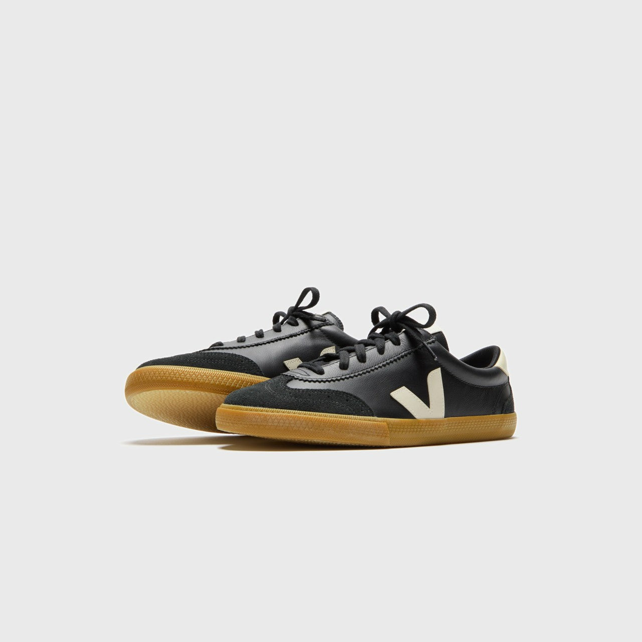 Veja Volley - Black Pierre | Kith Black Pierre