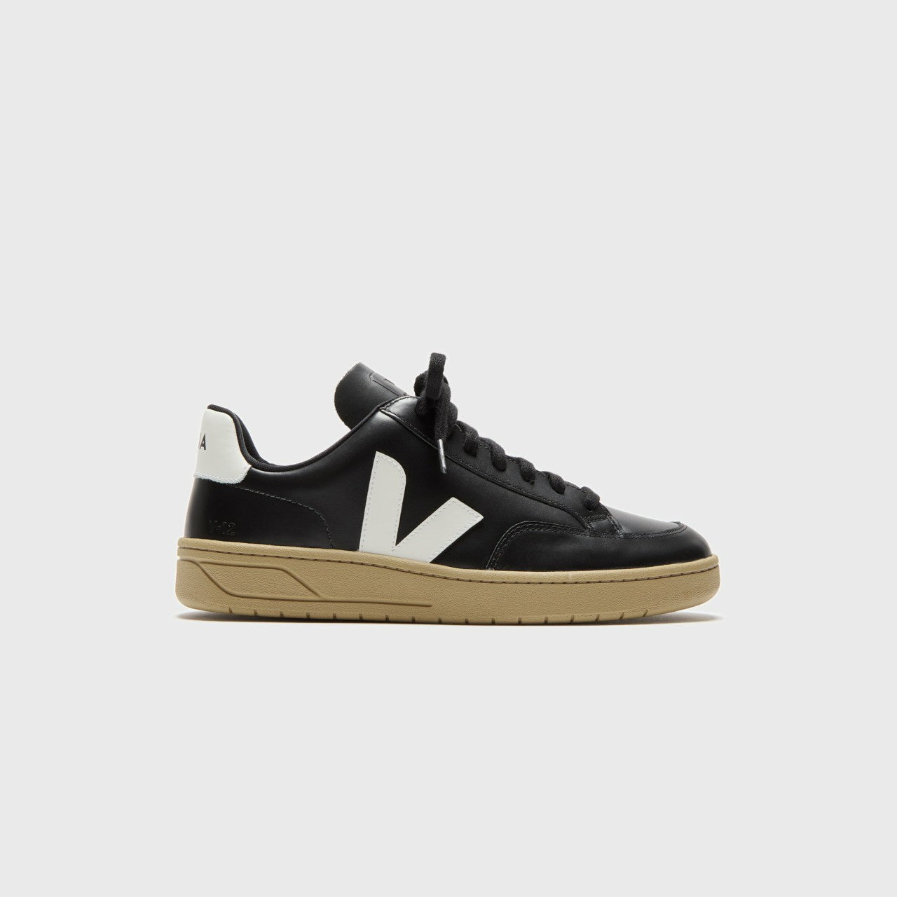 Veja WMNS V-12 - Extra Black / White Dune | Kith Extra Black / White Dune