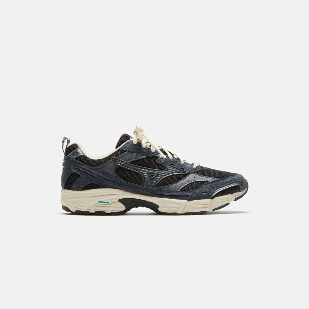 Mizuno MXR - Black / Ebony / Ice Morning | Kith Black / Ebony / Ice Morning