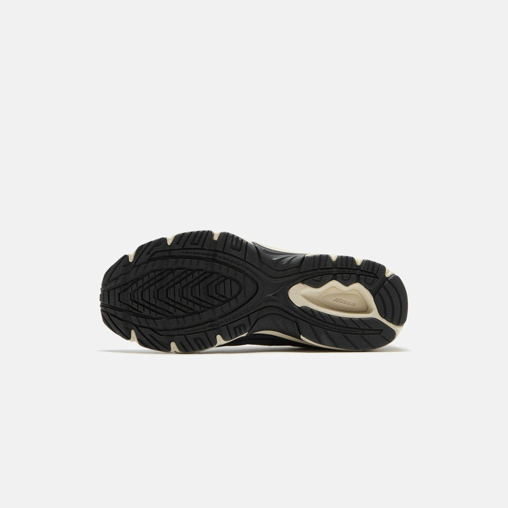 Mizuno MXR - Black / Ebony / Ice Morning | Kith Black / Ebony / Ice Morning