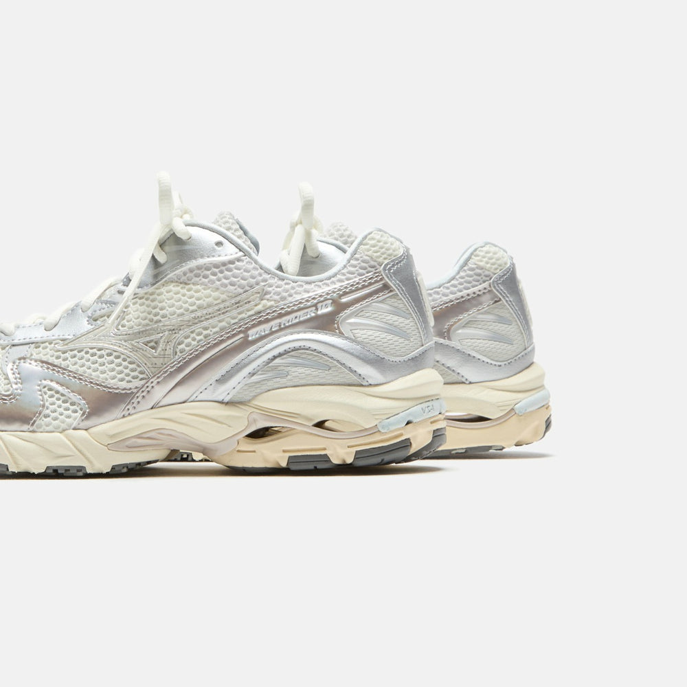 Mizuno Wave Rider 10 - Metallic Snow White | Kith Metallic Snow White