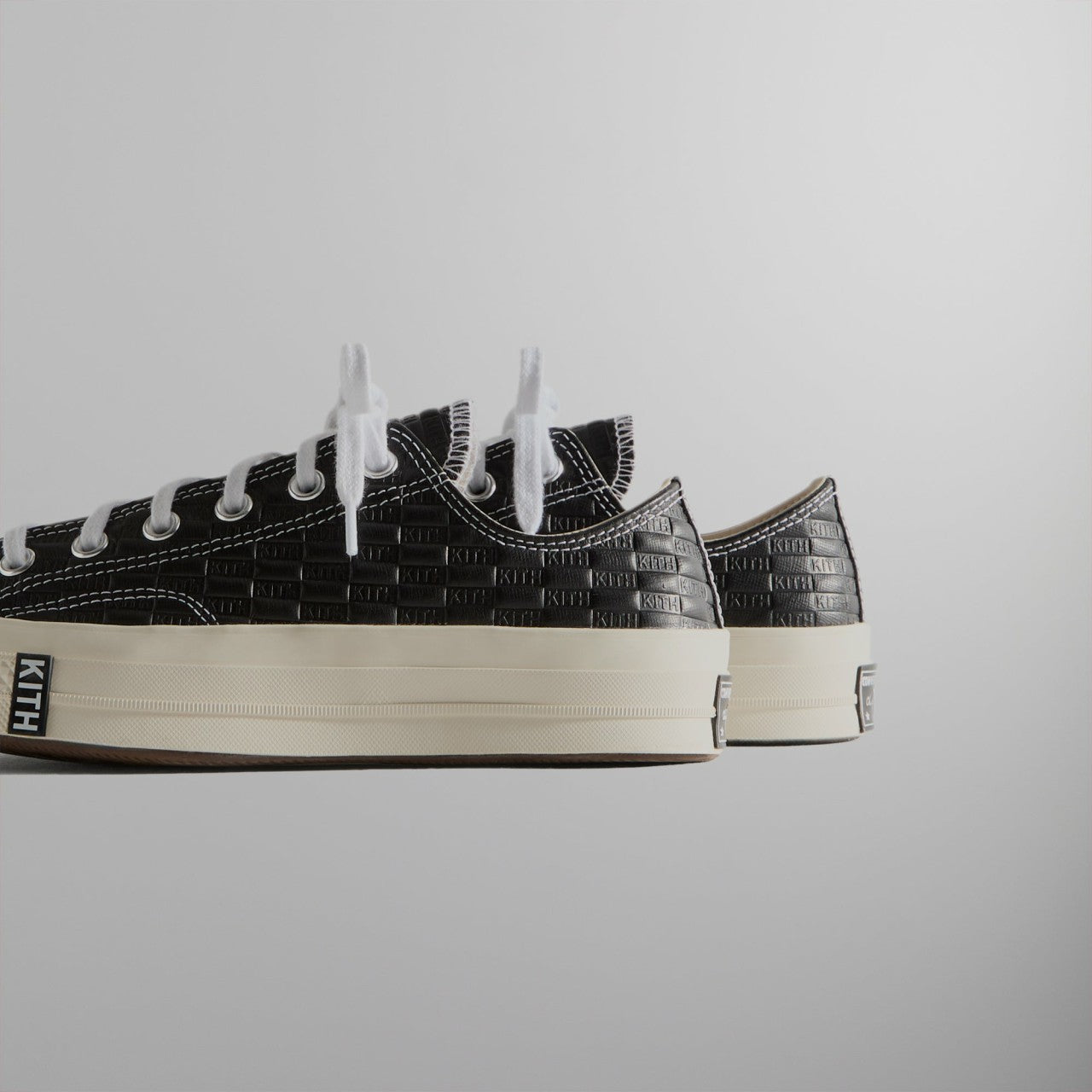 Kith for Converse Chuck Taylor All Star 1970 Ox - Black / Egret / Whit | Kith Black / Egret / White Box