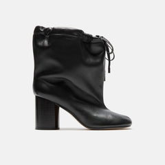 Maison Margiela WMNS Drawstring Tabi Ankle Boot - Black | Kith Black