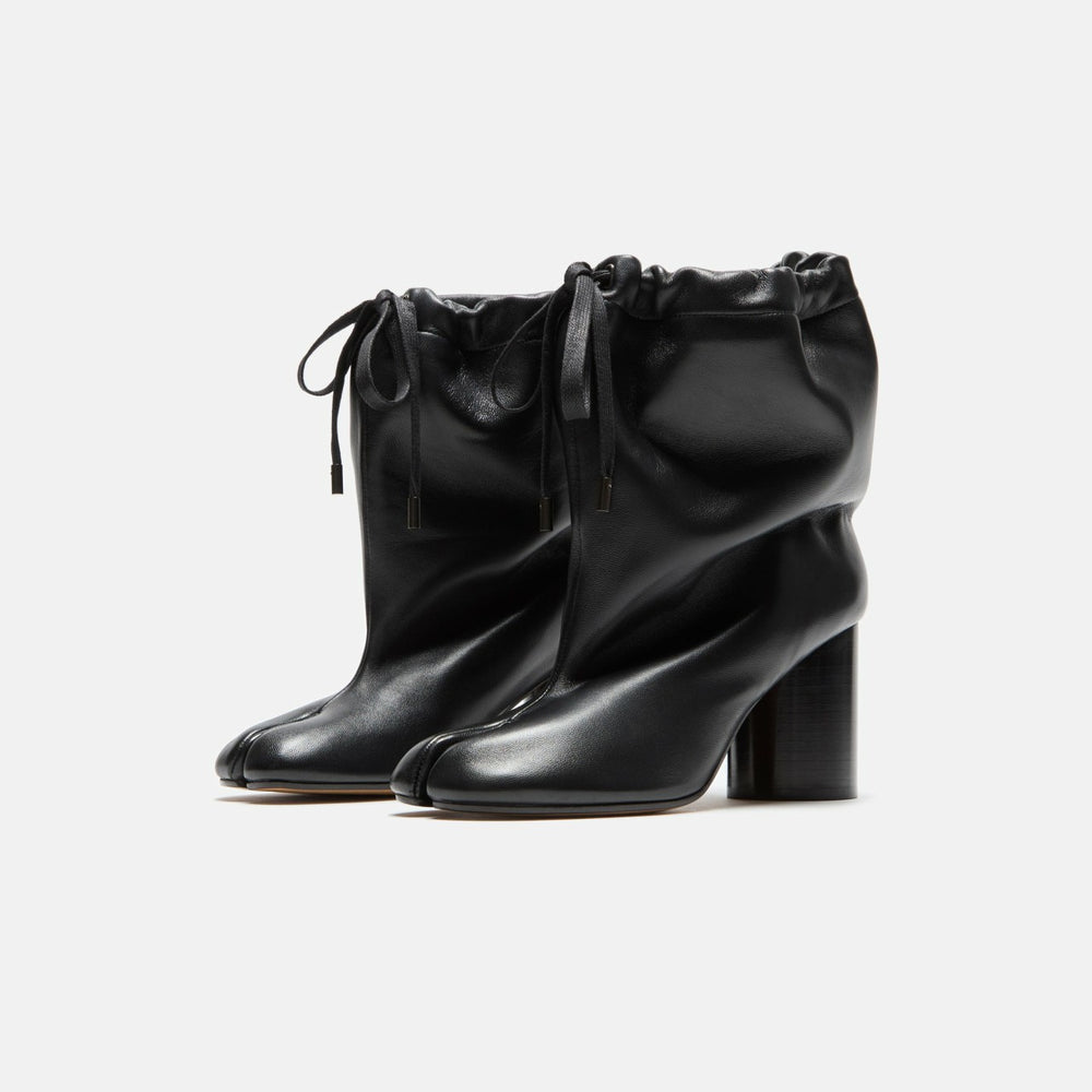 Maison Margiela WMNS Drawstring Tabi Ankle Boot - Black | Kith Black