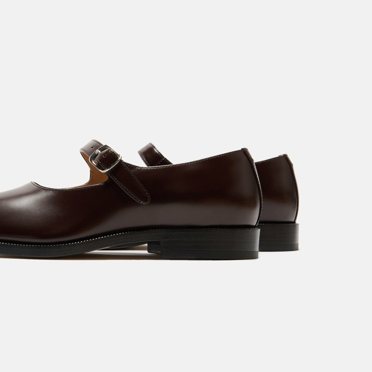 Maison Margiela Tabi Mary Jane - Chic Brown | Kith Chic Brown