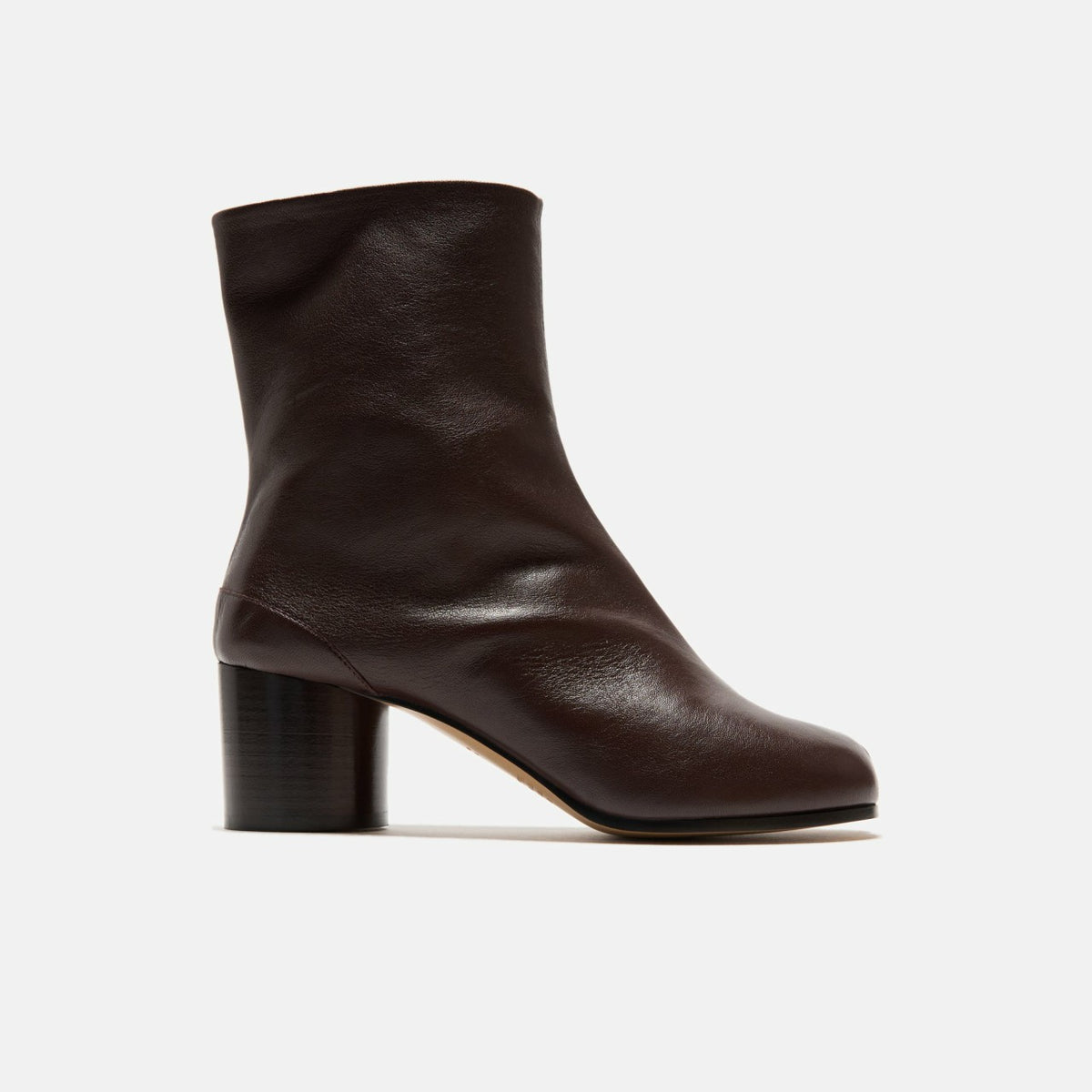 Maison Margiela WMNS Tabi Ankle Boots - Chic Brown | Kith Chic Brown