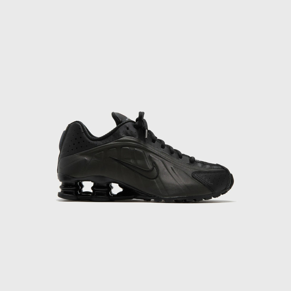 Nike Shox R4 - Black / Black / Black / Bright Crimson | Kith Black / Black / Black / Bright Crimson