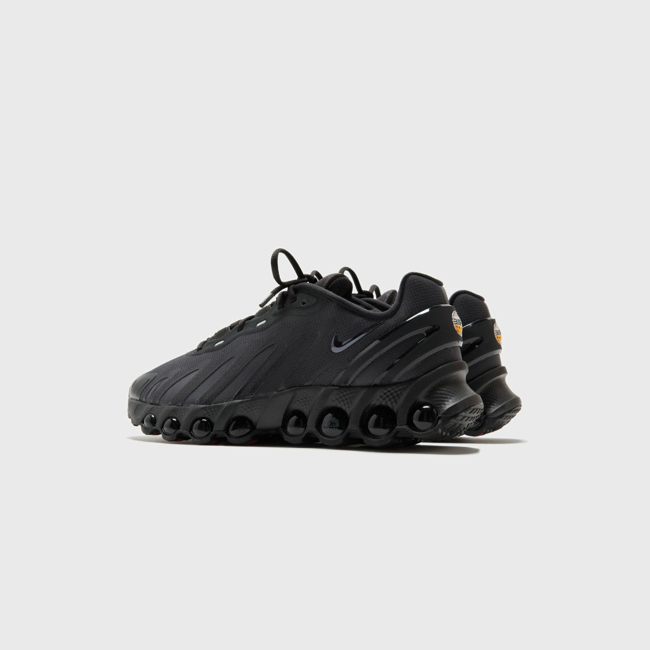Nike Air Max Dn8 - Black / Anthracite | Kith Black / Anthracite
