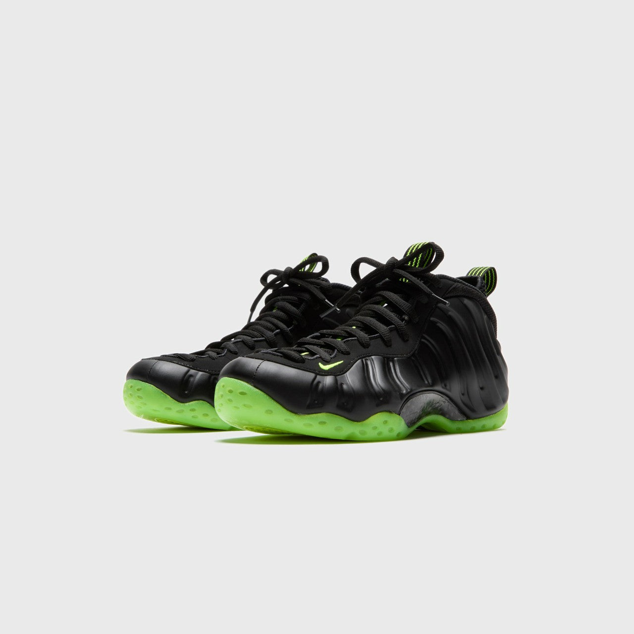 Nike Air Foamposite One - Black / Volt | Kith Black / Volt